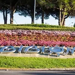 Seafront With Balcony Daire Bibione