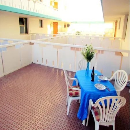 Seafront With Balcony