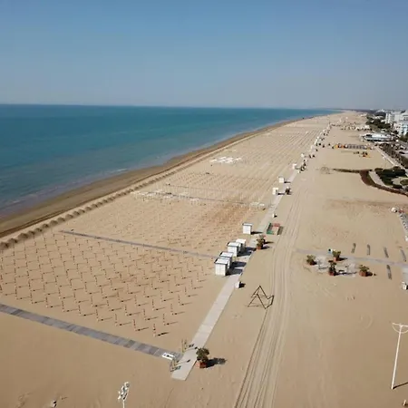 Seafront With Balcony