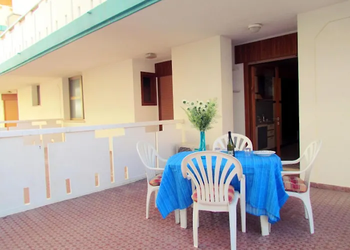 Seafront With Balcony *